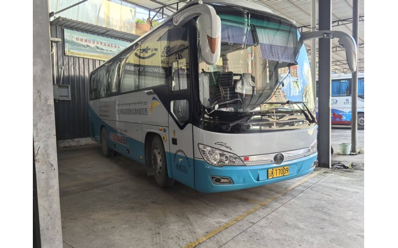 西双版纳滇运旅游客运有限公司宇通核载38人大巴车 电话：13988150536