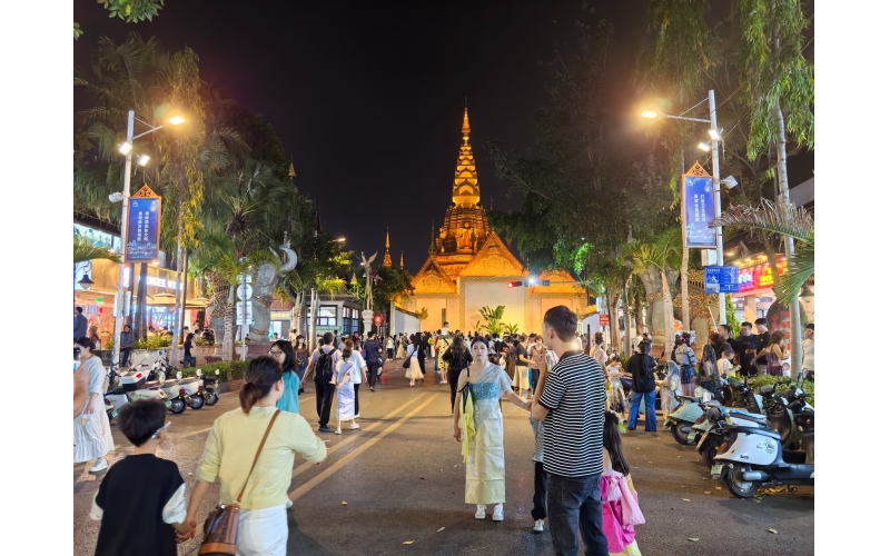 西双版纳终于整明白了！这份超全攻略让你玩转热带天堂